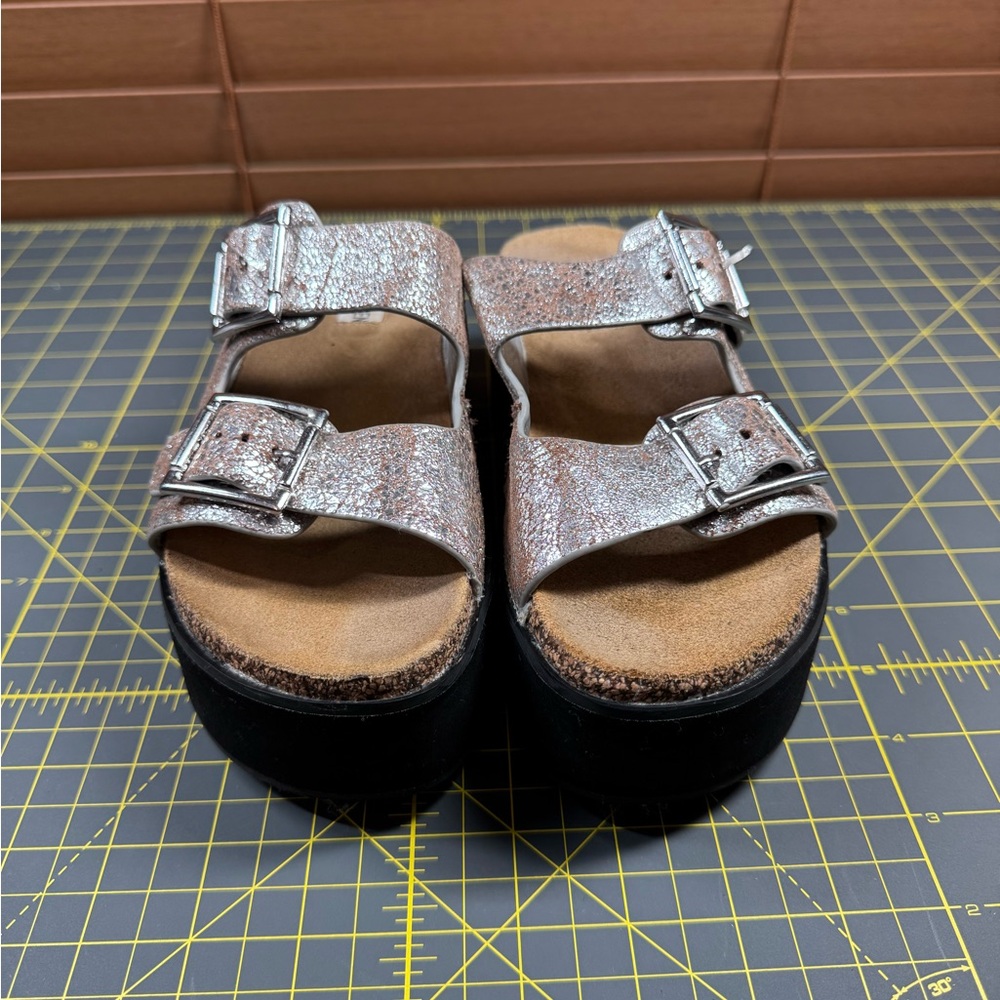 Steve Madden Silver Black Platform Sandals
